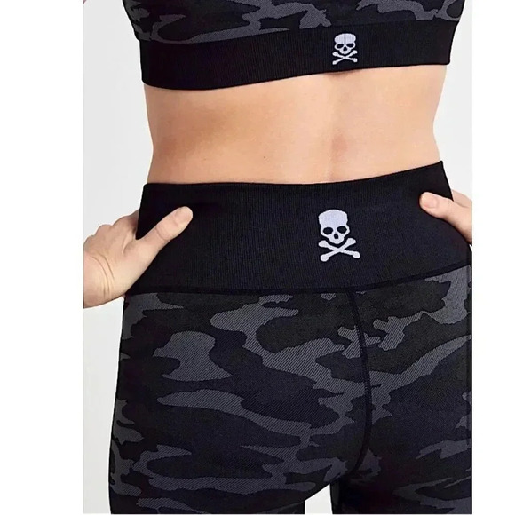 SOUL soulcycle Camo Leggings New Seamless Gym Workout - Picture 2 of 7